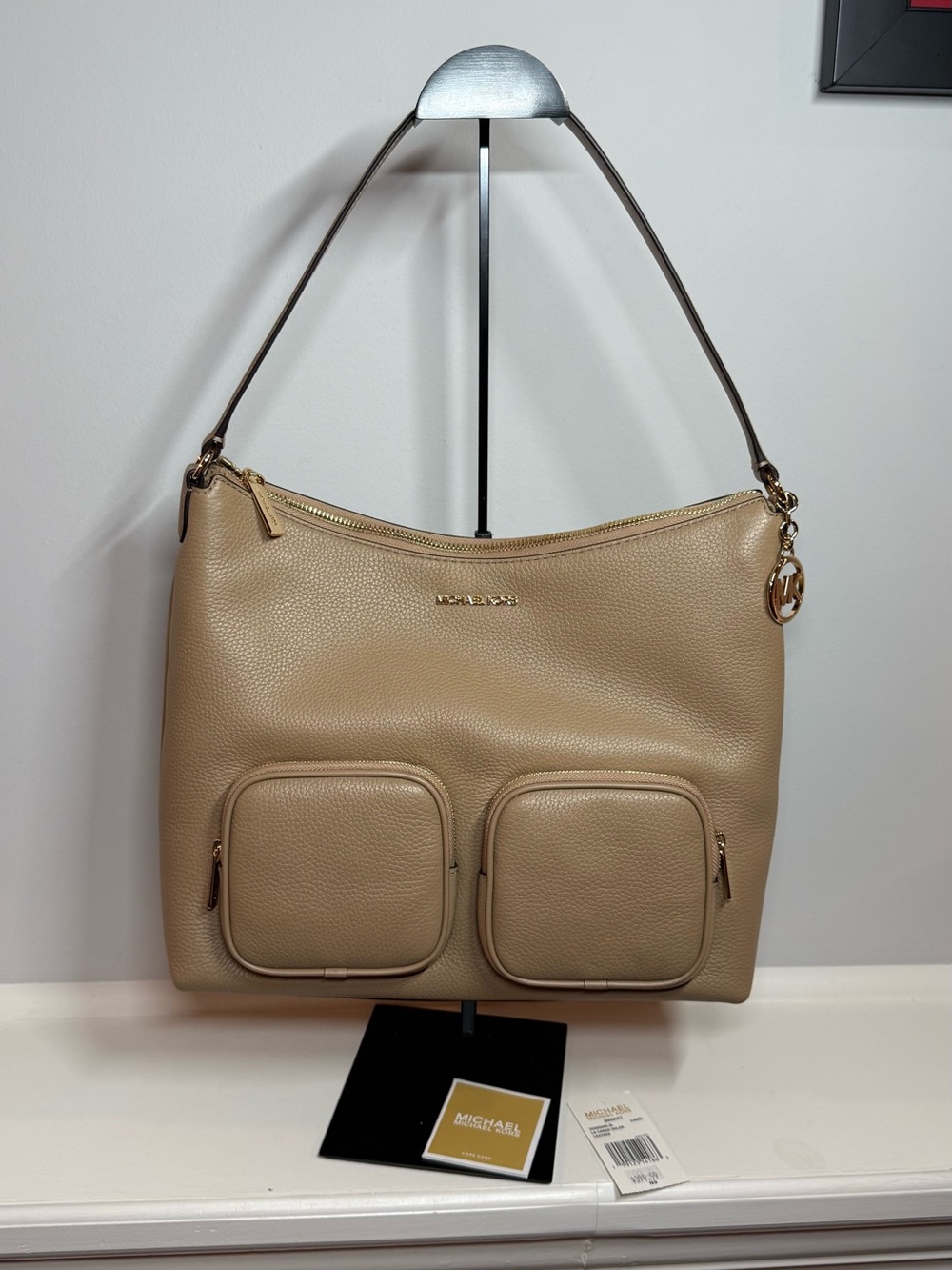 Michael Kors Merritt Large Cargo Shoulder Bag